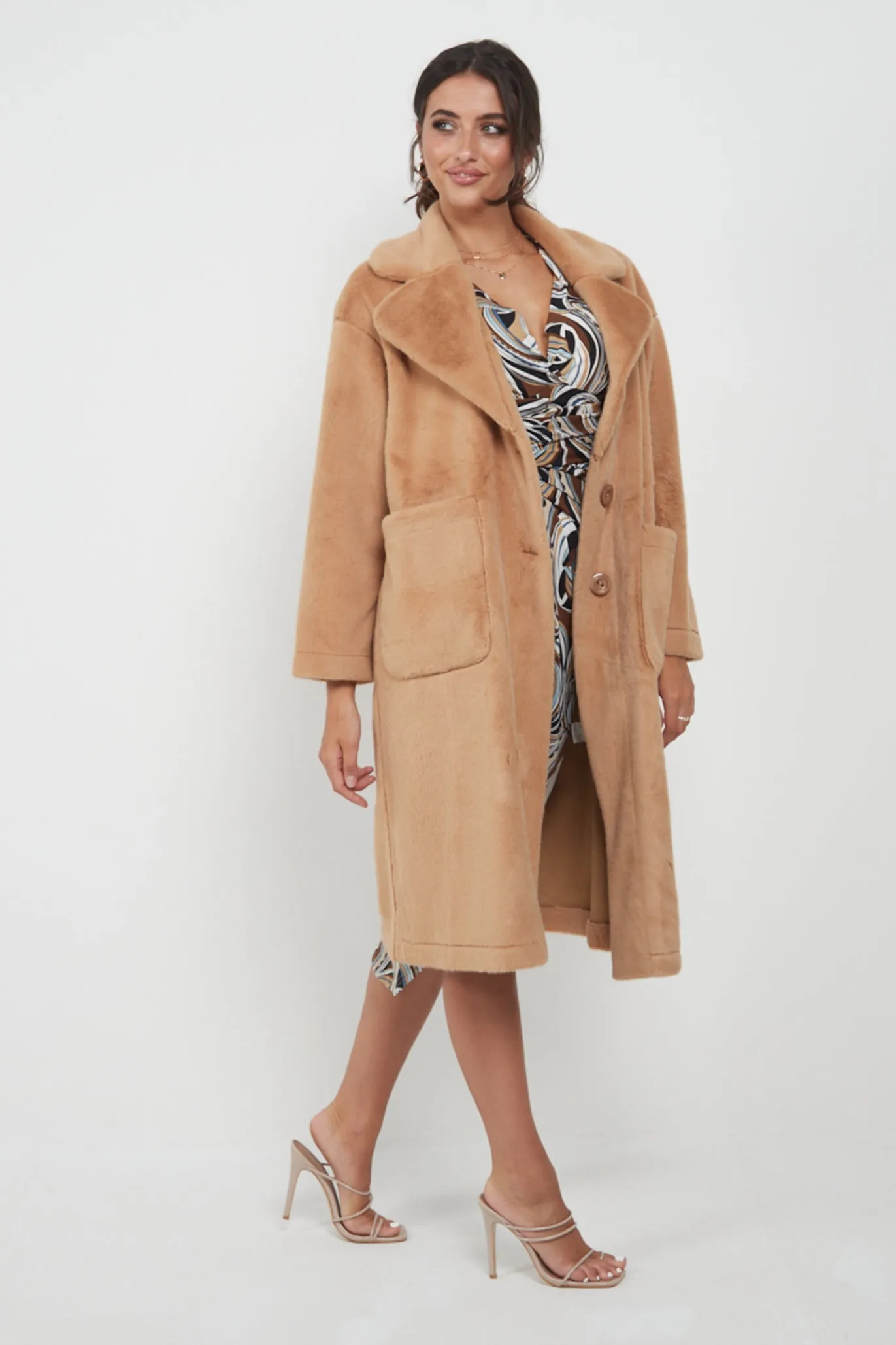 Reversible Angeleye Fluffy Soft Coat in Nude Brown