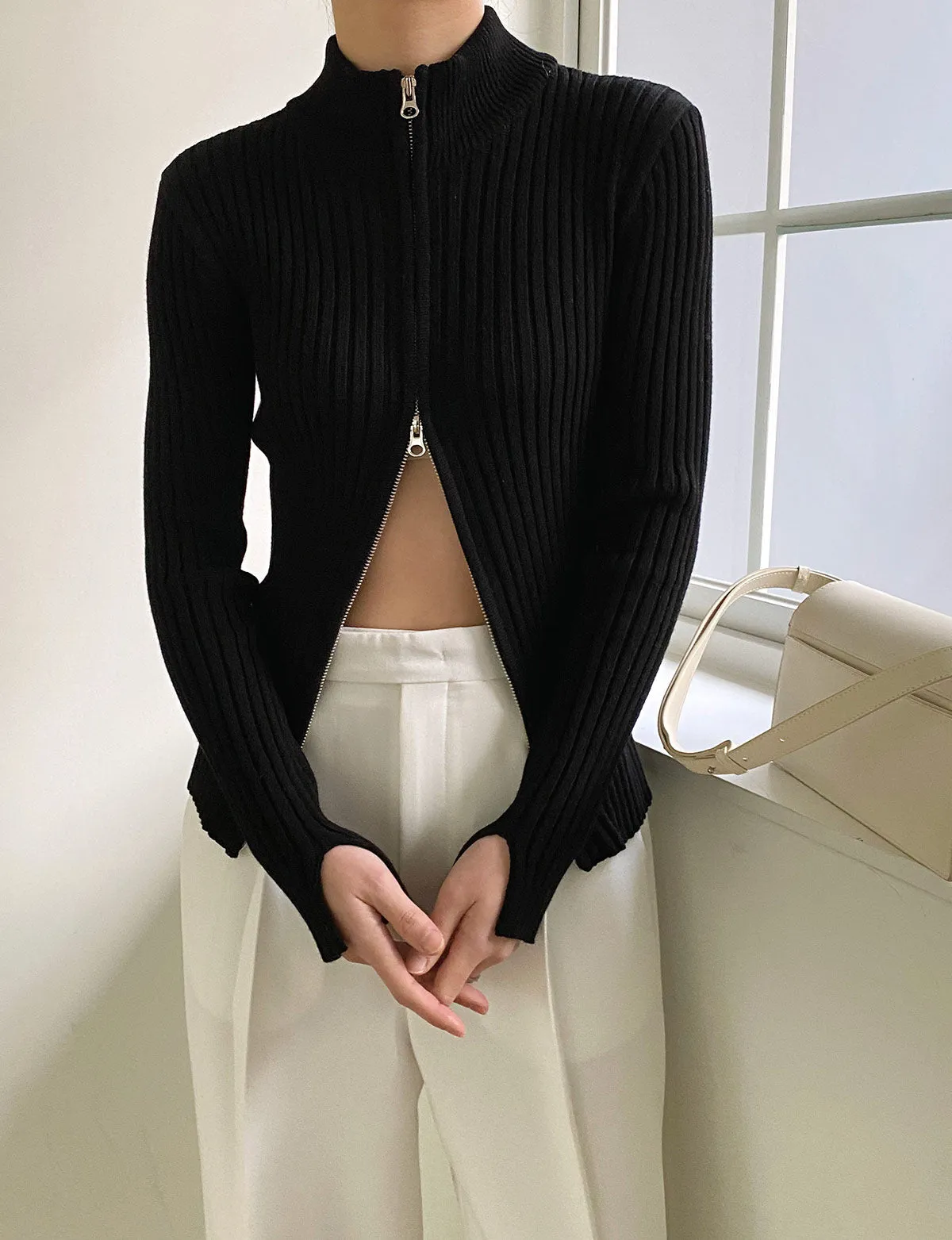 Black Ribbed Zipper Cardigan -BESTSELLER