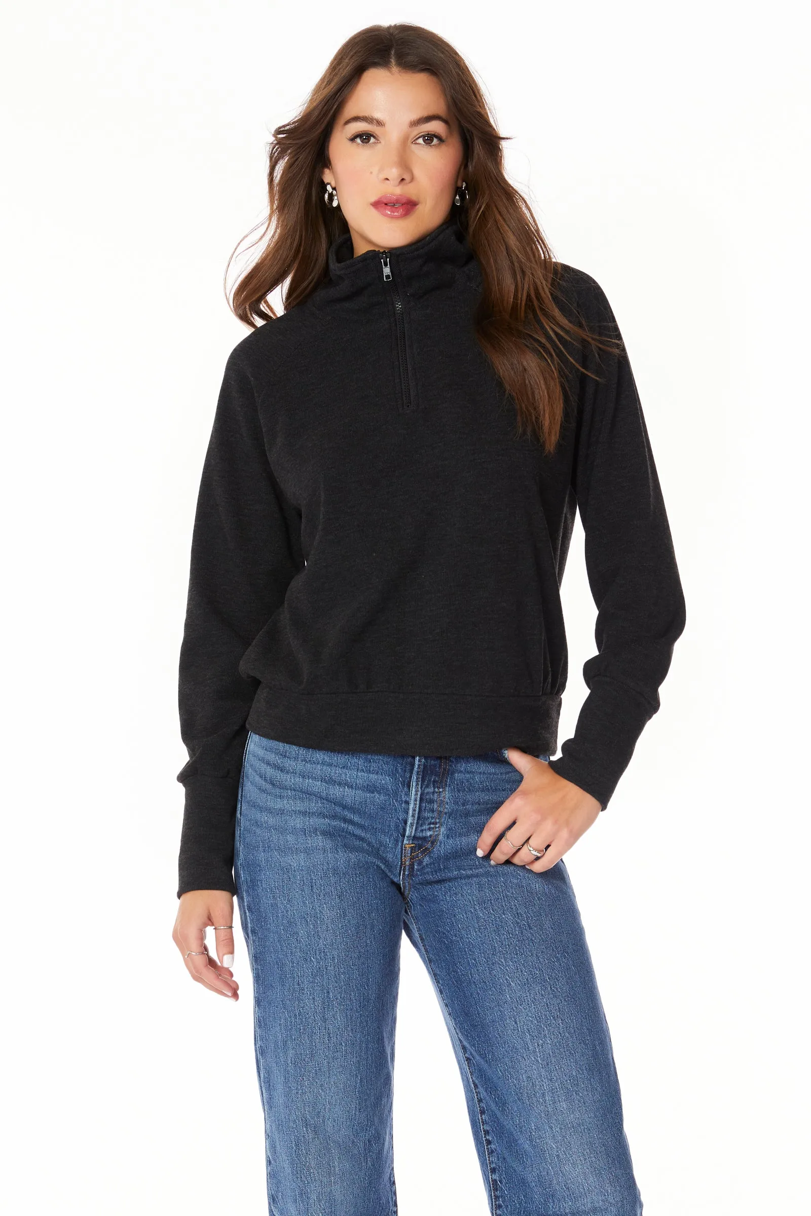 FUNNEL NECK KNIT WITH ZIPPER