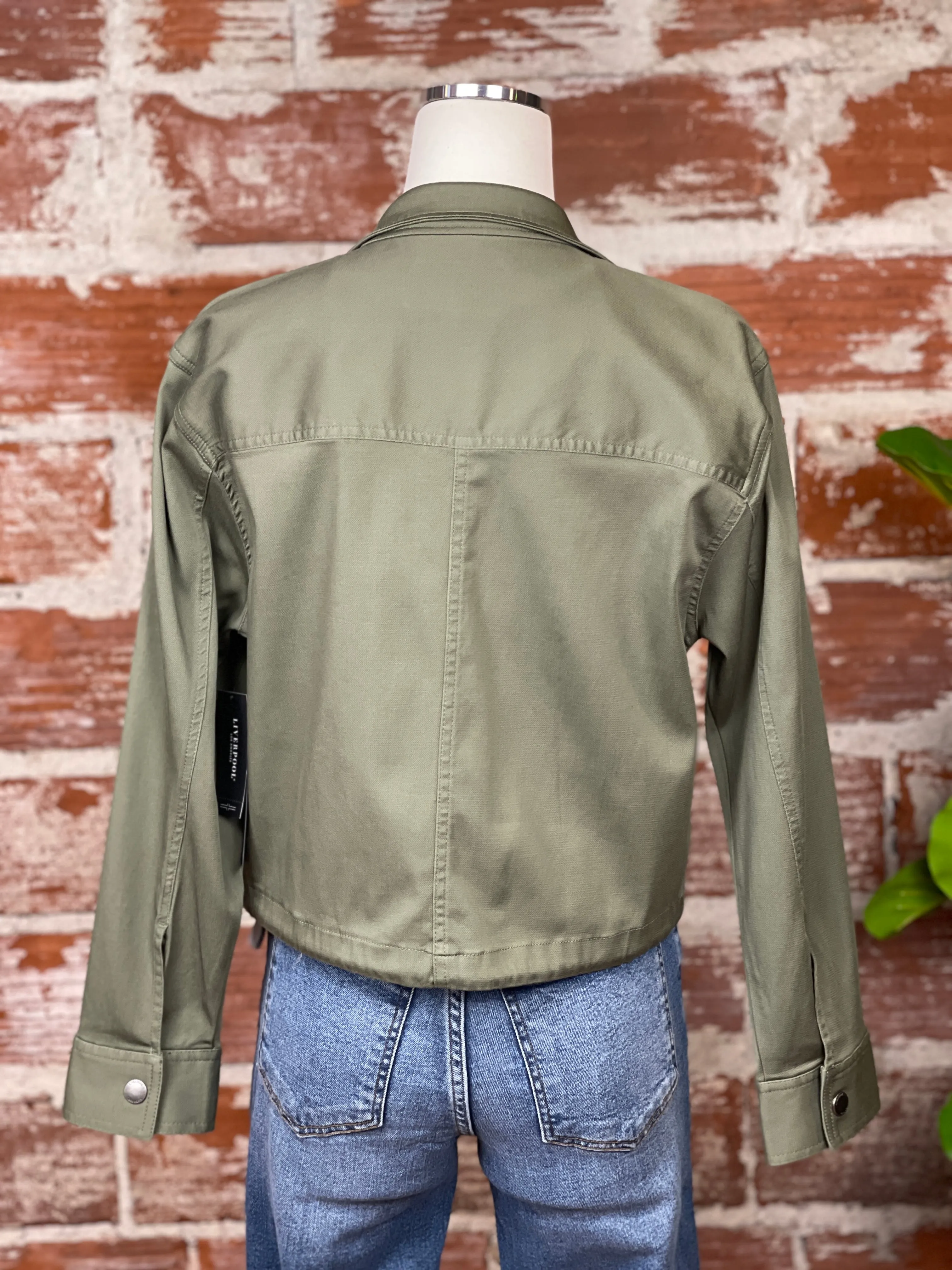 Liverpool Cropped Cargo Jacket in Olive