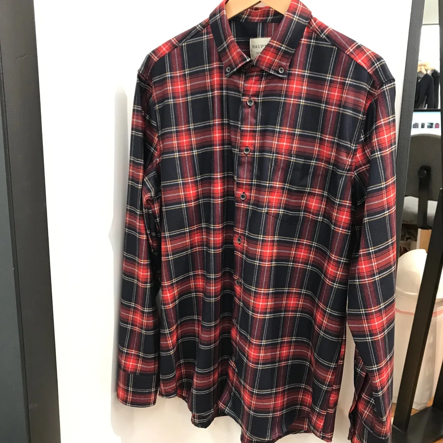 Men's Haupt | 1926 Soft Brushed Feel Button Down Shirt | Red Plaid