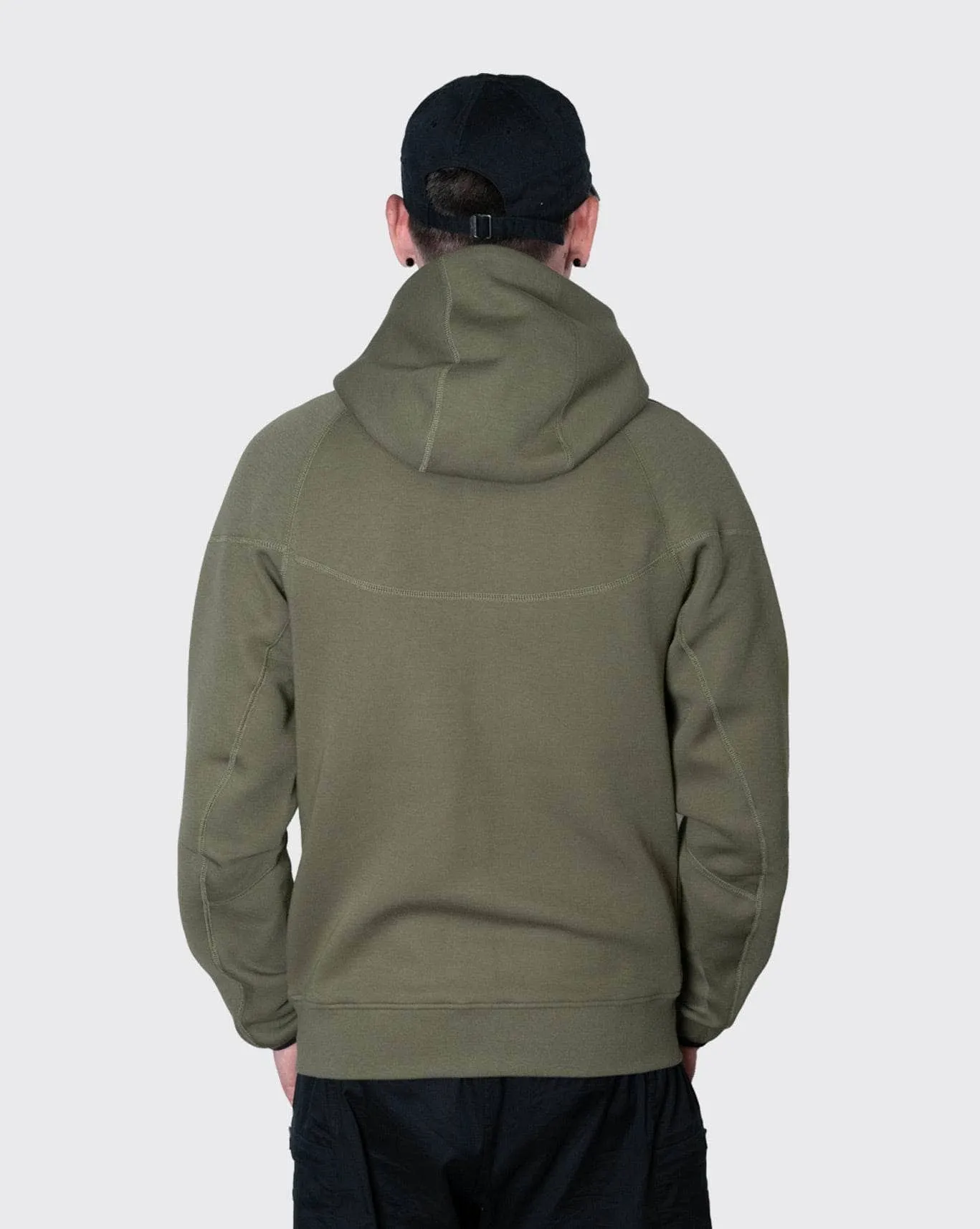 nike tech fleece hoodie