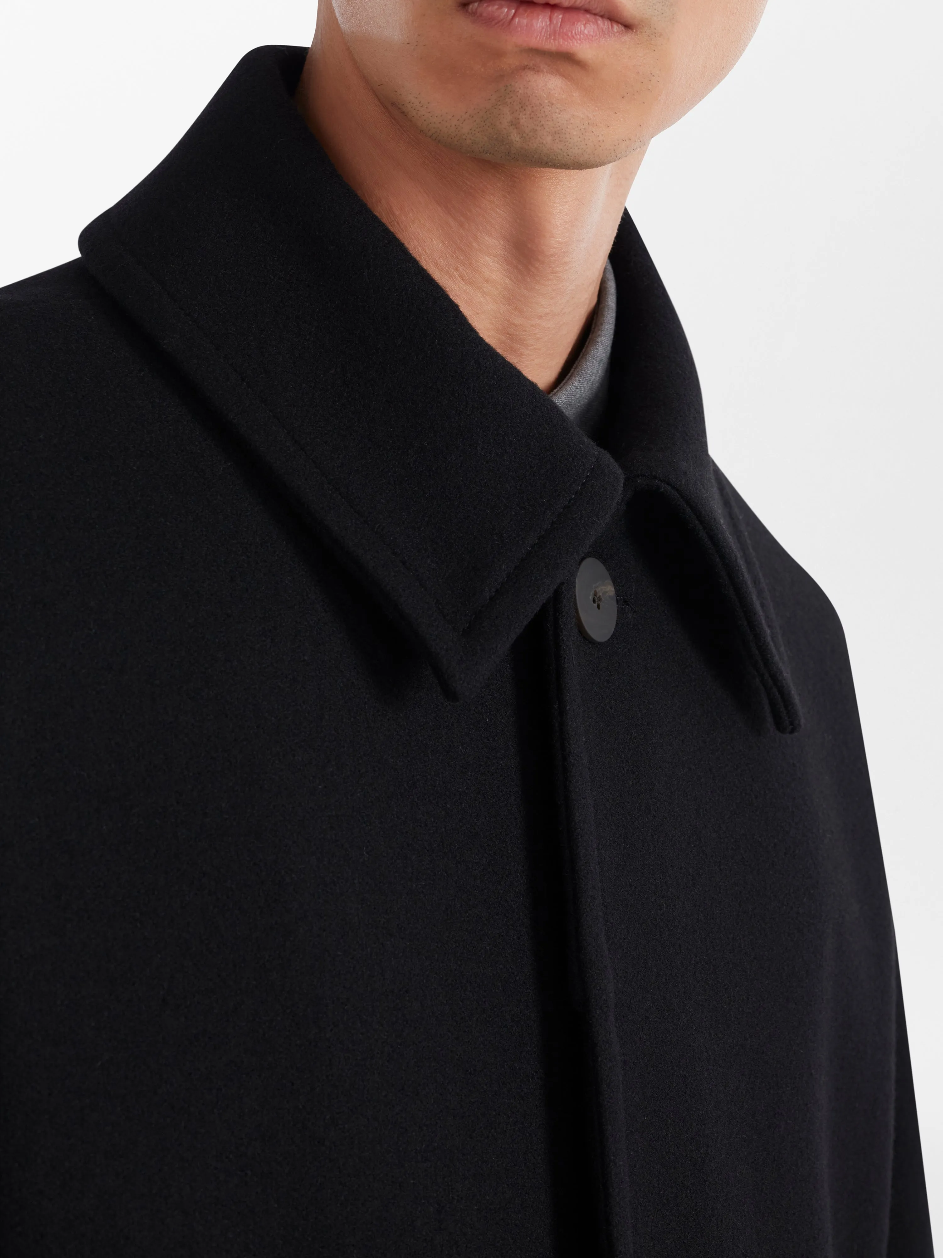 Wain Coat in Black